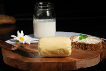 Load image into Gallery viewer, Unsalted Sweet Organic Butter
